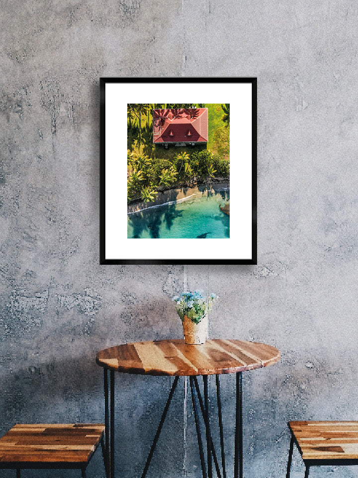 Magnifique maison créole posé sur la pain de sucre des saintes. La ressemblance avec la maison de tortue génial dans DBZ est tellement flagrante que l&